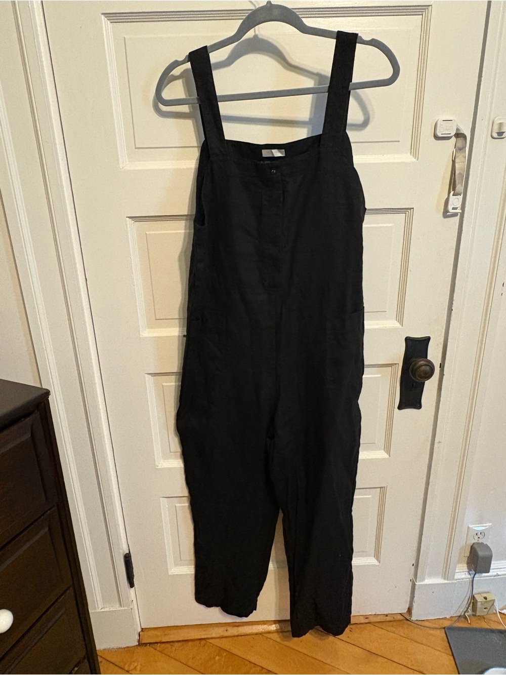 100% Linen Black Wide-Strap Jumpsuit